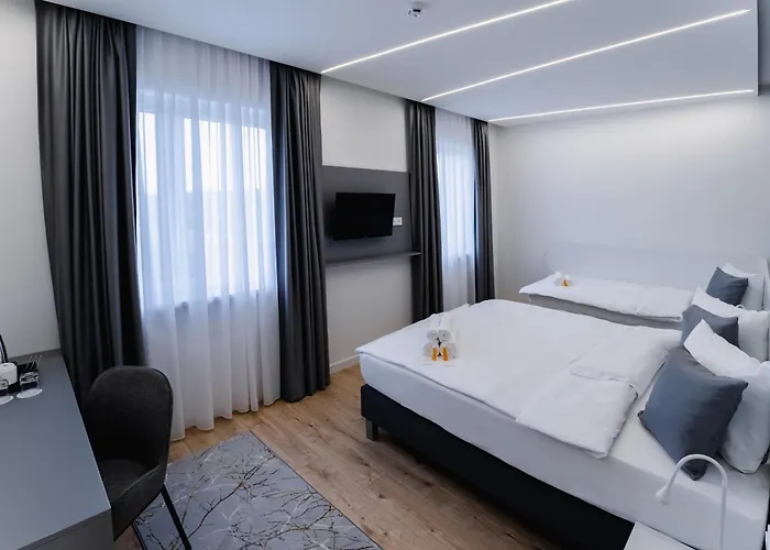 Airport Budapest Noa Panzio Noa 3* 韦切什